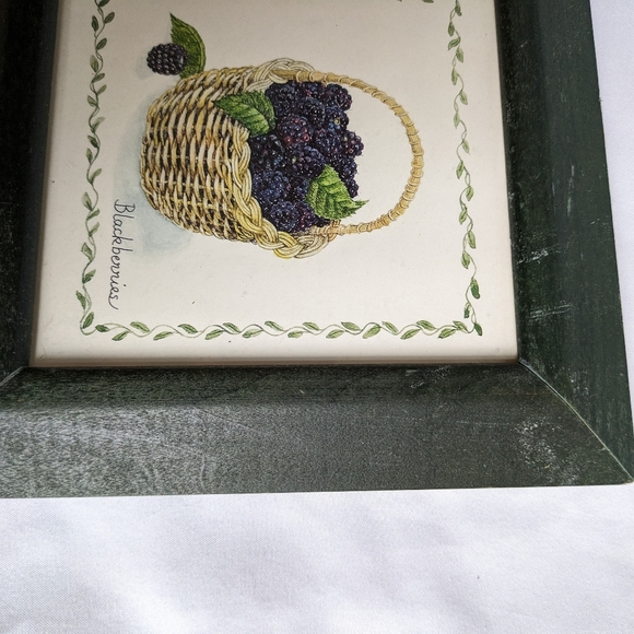 Peggy Abrams Berry prints set of 4 - Picture 7 of 9